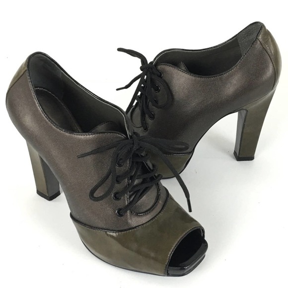 Vince Camuto Lace Up Heels 6 Brown Leather - Picture 1 of 7